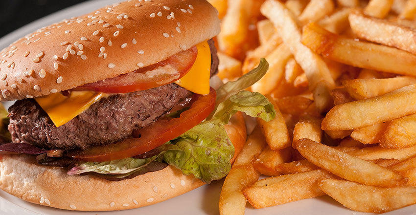 Hamburger frites à Lunel